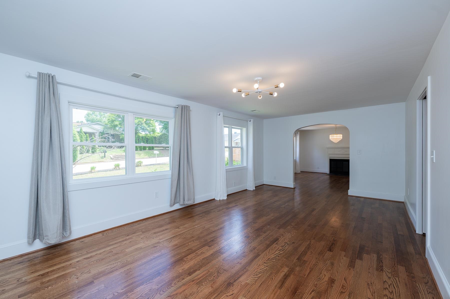 46 Briarcliff Drive Greenville, SC 29607 - Photo 13 of 39