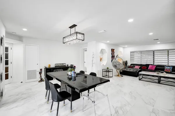 $8,700 | 3681 North 54th Avenue, Hollywood, FL 33021