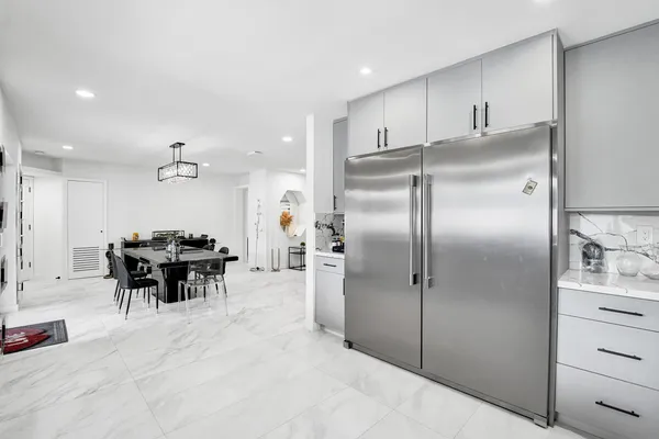 $8,700 | 3681 North 54th Avenue, Hollywood, FL 33021