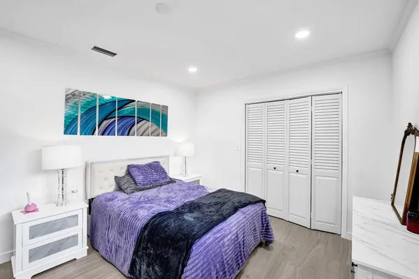 $8,700 | 3681 North 54th Avenue, Hollywood, FL 33021