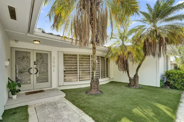 $8,700 | 3681 North 54th Avenue, Hollywood, FL 33021