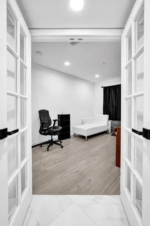 $8,700 | 3681 North 54th Avenue, Hollywood, FL 33021