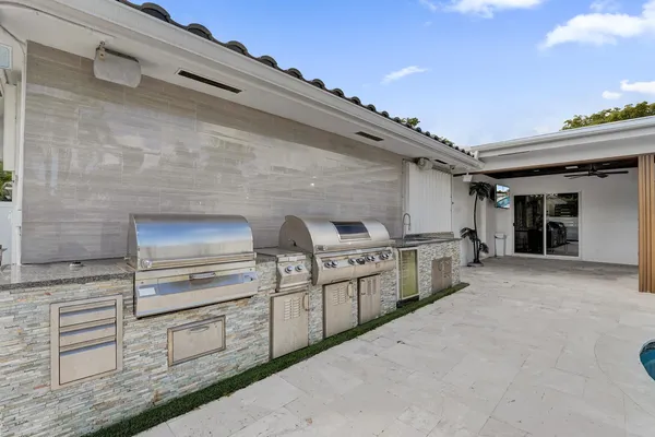 $8,700 | 3681 North 54th Avenue, Hollywood, FL 33021