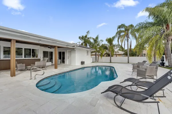 $8,700 | 3681 North 54th Avenue, Hollywood, FL 33021