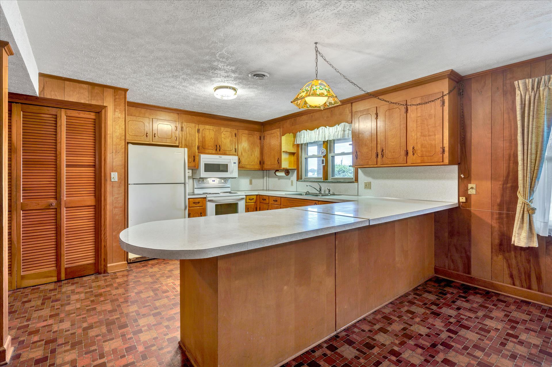 1102 Highland Lake Road Union Hall, VA 24176 - Photo 17 of 39 090920210010
