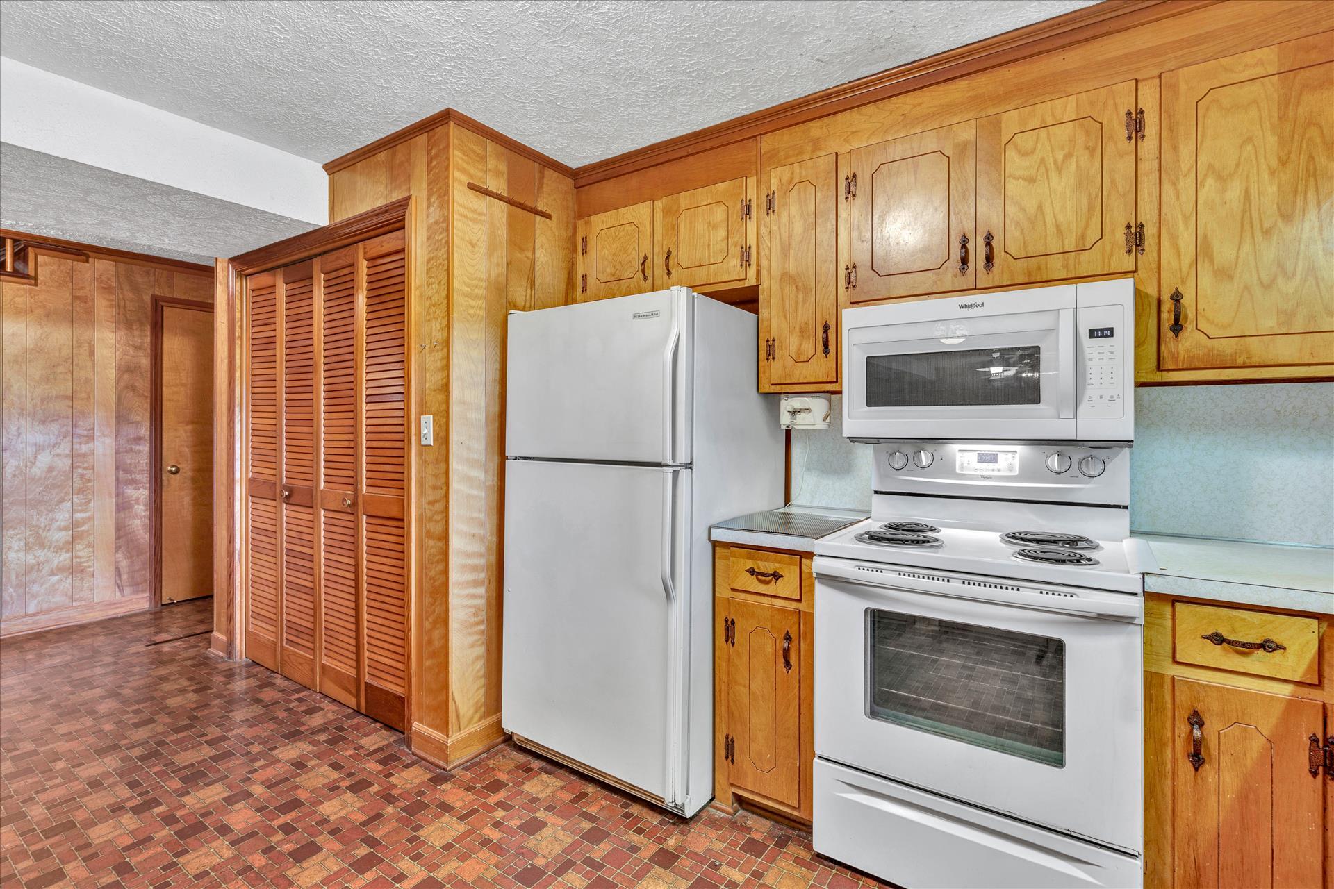 1102 Highland Lake Road Union Hall, VA 24176 - Photo 20 of 39 090920210013