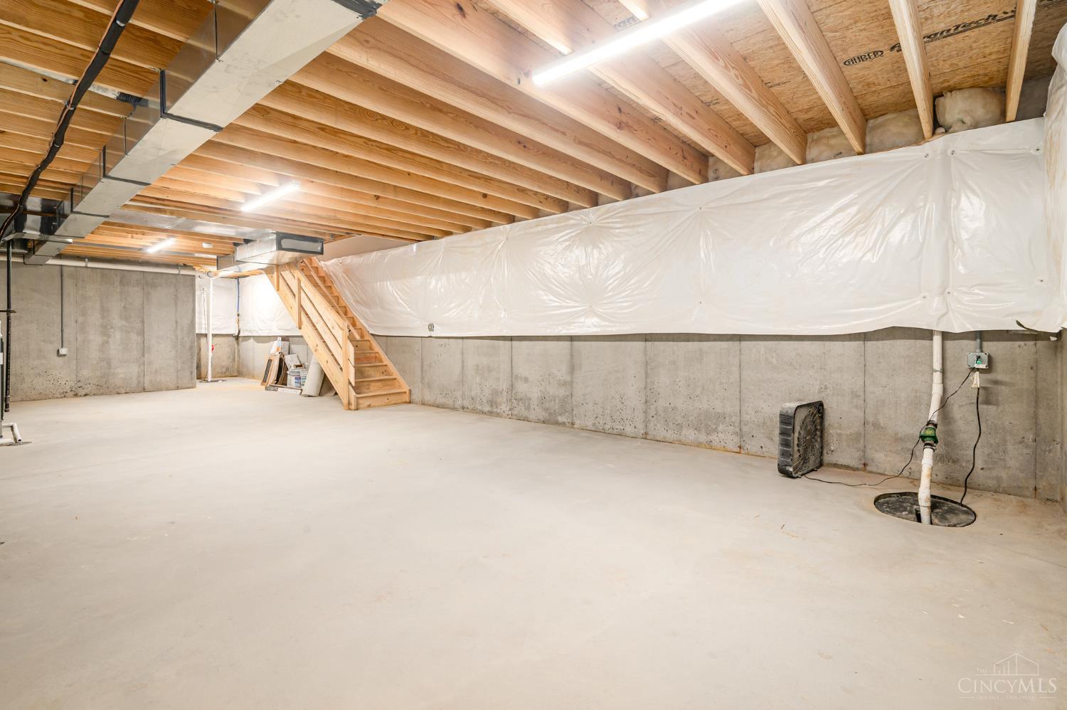 5328 Lester Road Cincinnati, OH 45213 - Photo 23 of 28 Gallery Image 23