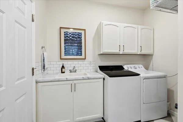 $1,029,900 | 17405 East Morningside Lane, Greenacres, WA 99016