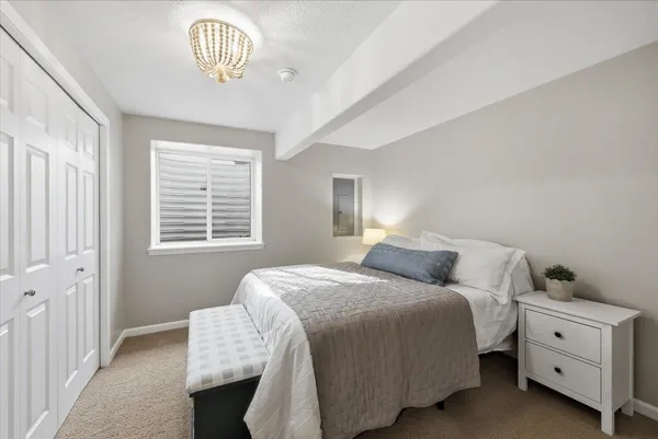 $1,029,900 | 17405 East Morningside Lane, Greenacres, WA 99016