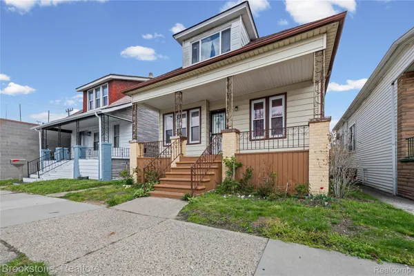 $245,000 | 12140 Mitchell Street, Hamtramck, MI 48212
