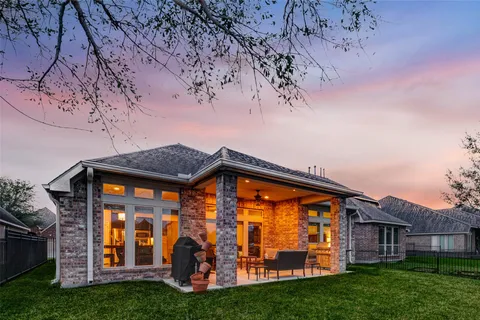$397,500 | 26235 Serenity Oaks Drive, Richmond, TX 77406