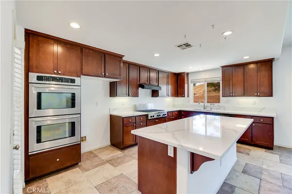 $739,990 | 34440 Fawn Ridge Place, Yucaipa, CA 92399