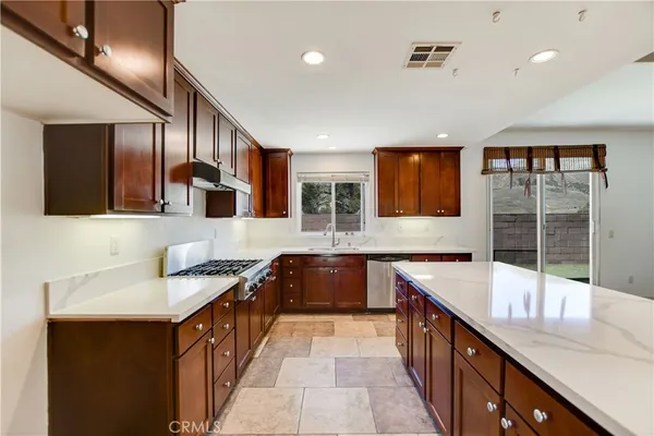 $739,990 | 34440 Fawn Ridge Place, Yucaipa, CA 92399