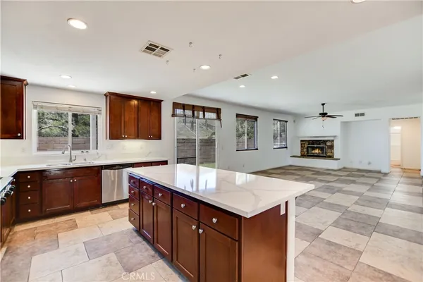 $739,990 | 34440 Fawn Ridge Place, Yucaipa, CA 92399