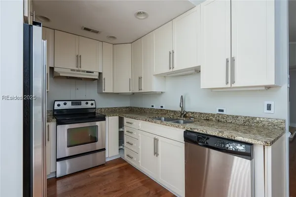 $295,000 | 22 Old S Court, Unit 22F, Bluffton, SC 29910