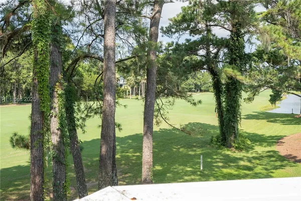 $295,000 | 22 Old S Court, Unit 22F, Bluffton, SC 29910