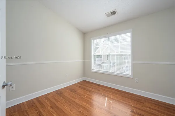 $295,000 | 22 Old S Court, Unit 22F, Bluffton, SC 29910