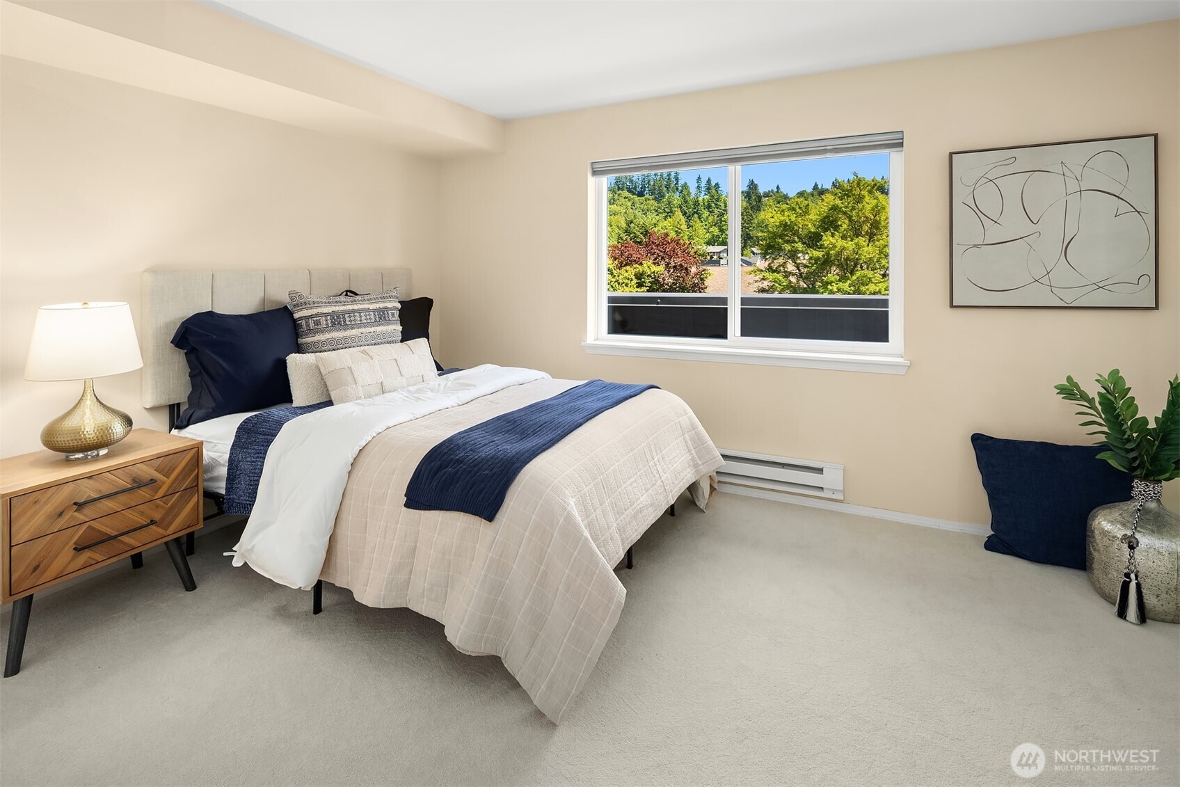 15711 Waynita Way Northeast, Unit H106 Bothell, WA 98011 - Photo 7 of 20 a bed room with a bed and a couch