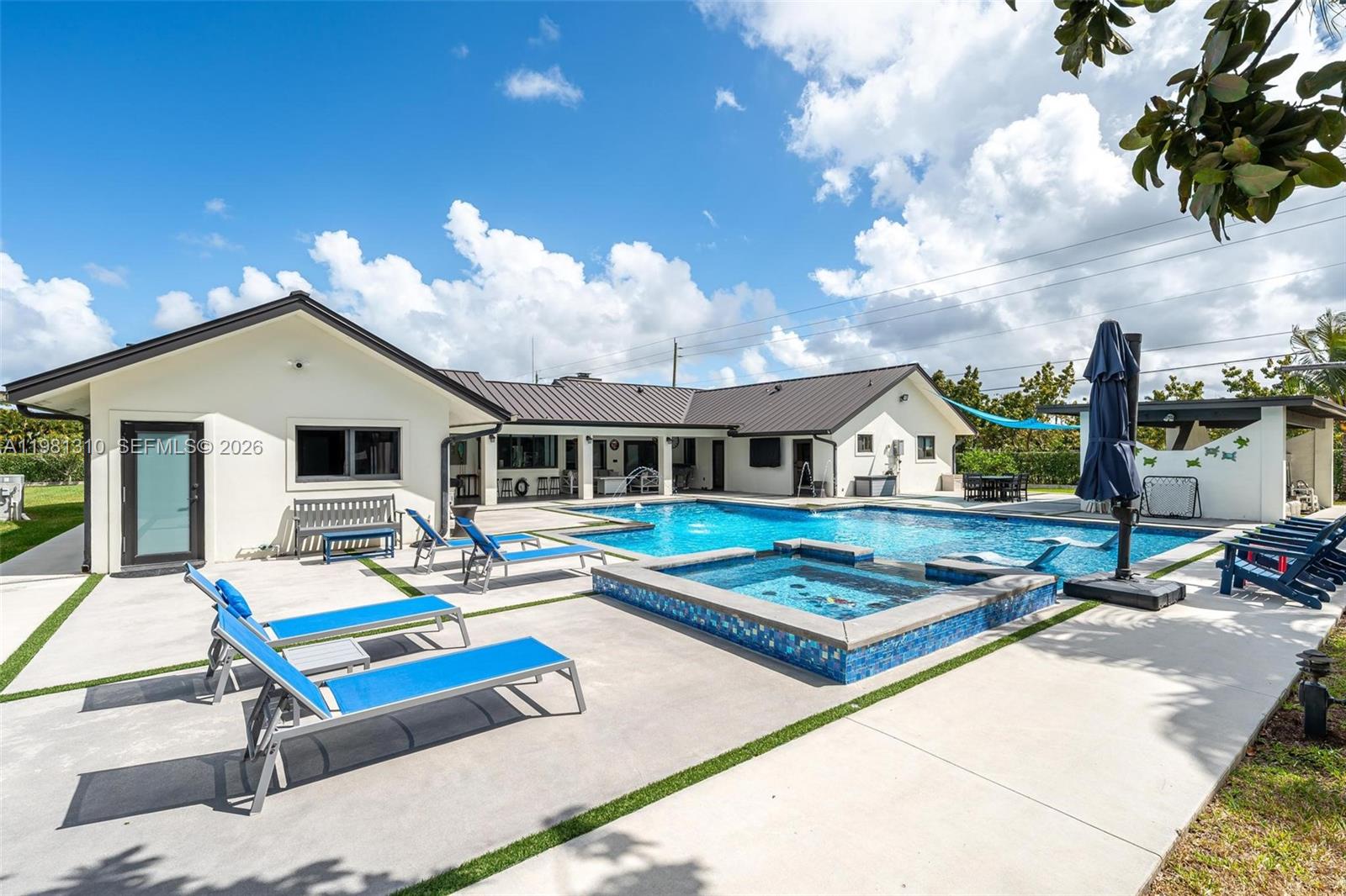 23140 Southwest 187th Avenue Miami, FL 33170 - Photo 34 of 60