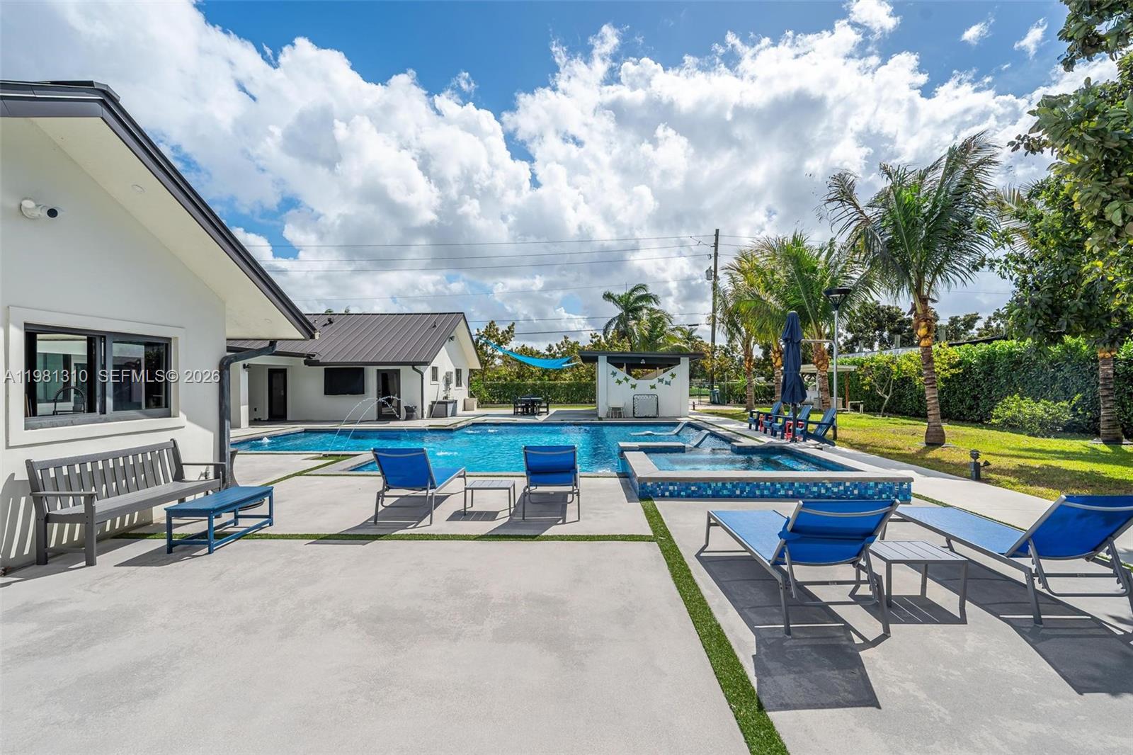 23140 Southwest 187th Avenue Miami, FL 33170 - Photo 41 of 60