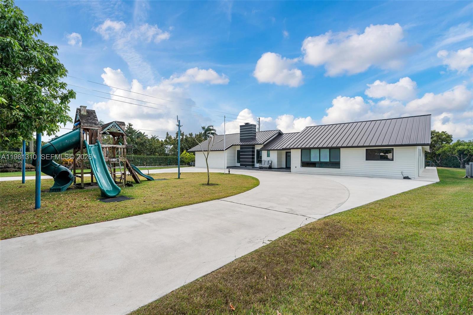 23140 Southwest 187th Avenue Miami, FL 33170 - Photo 53 of 60