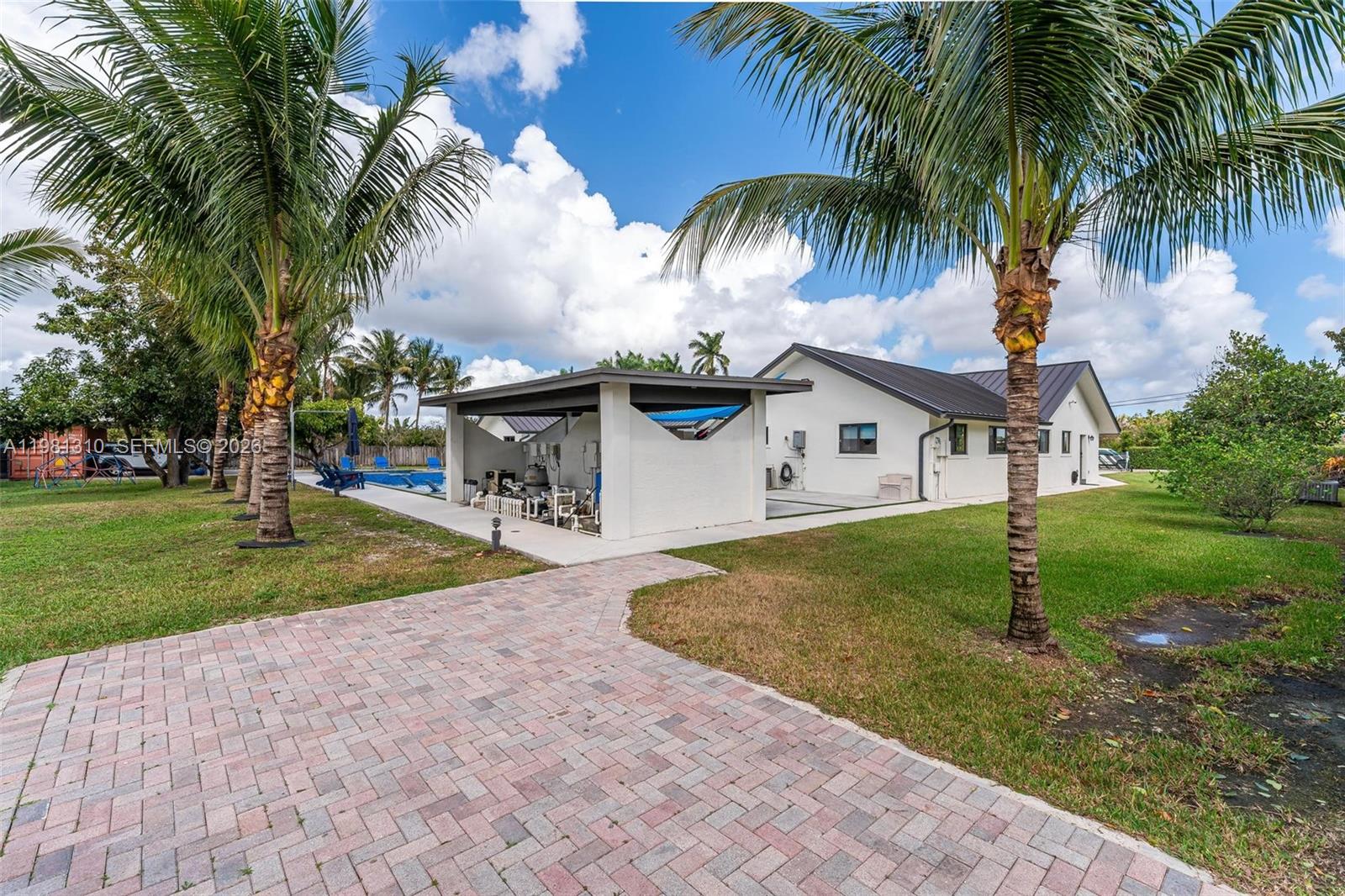 23140 Southwest 187th Avenue Miami, FL 33170 - Photo 55 of 60