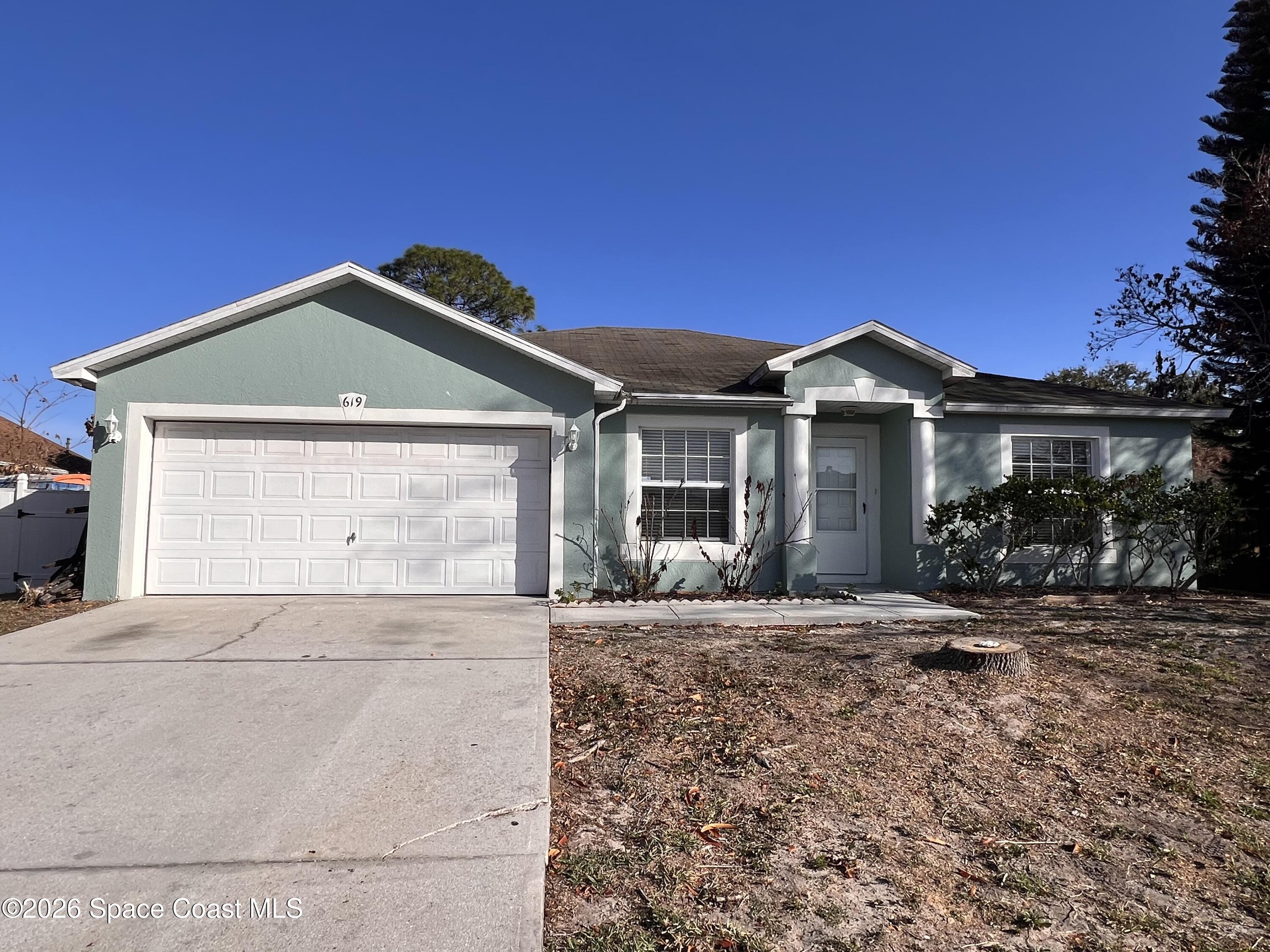 619 Pampas Street Northwest Palm Bay, FL 32907 - Photo 2 of 22 IMG_5118