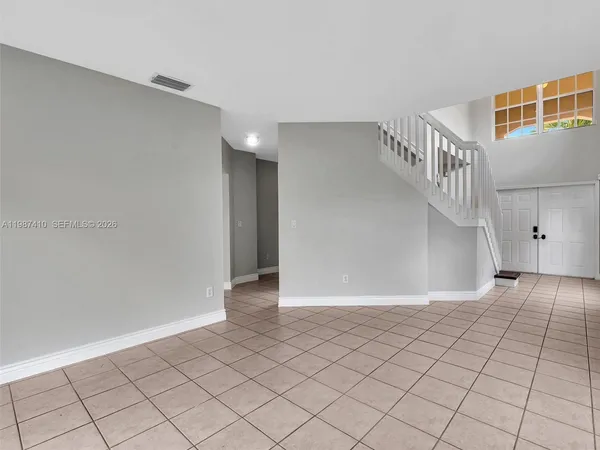 $4,000 | 1498 Southwest 106th Avenue, Unit 1498, Pembroke Pines, FL 33025