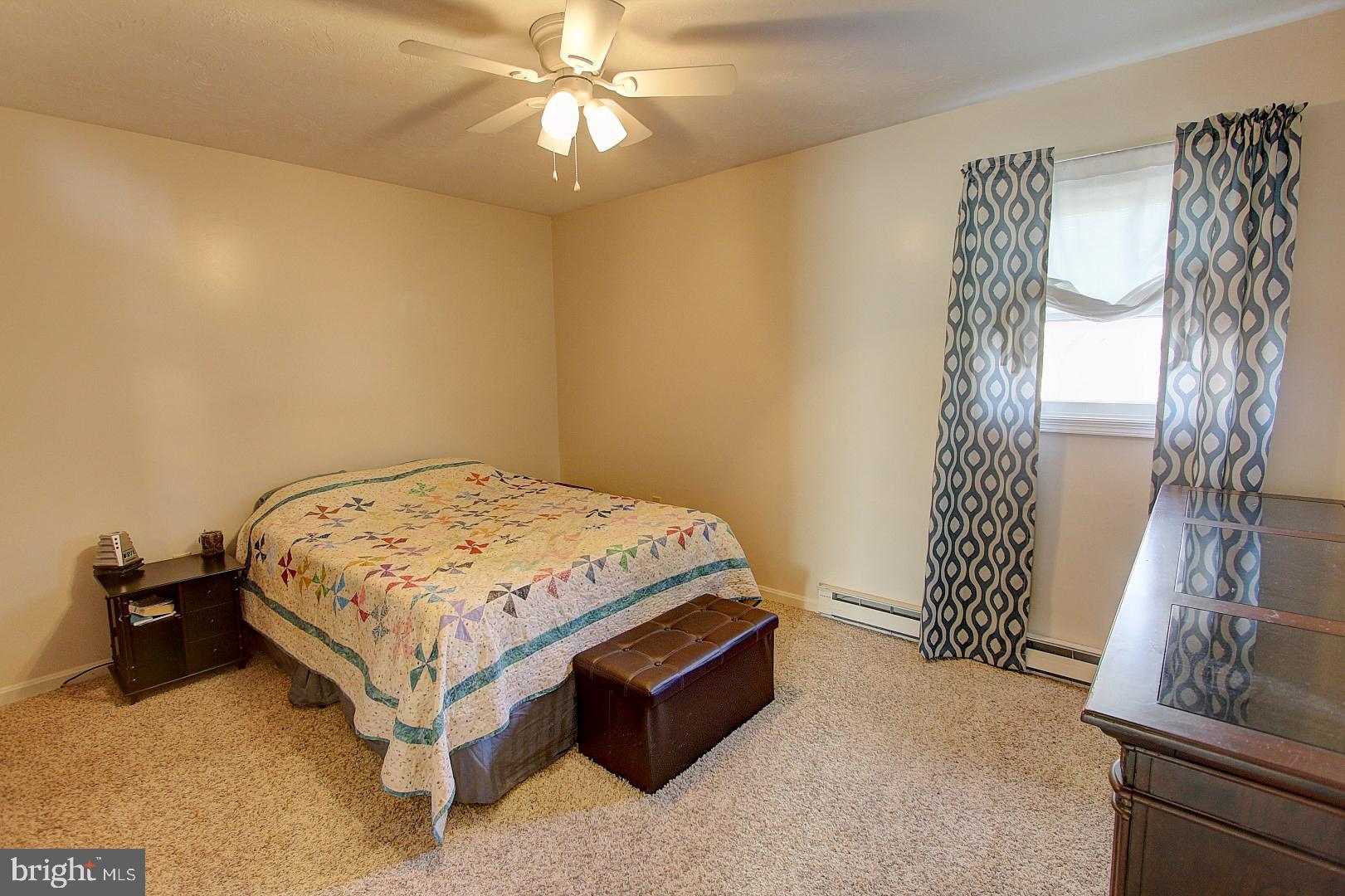 309 Cardinal Road Lititz, PA 17543 - Photo 11 of 20
