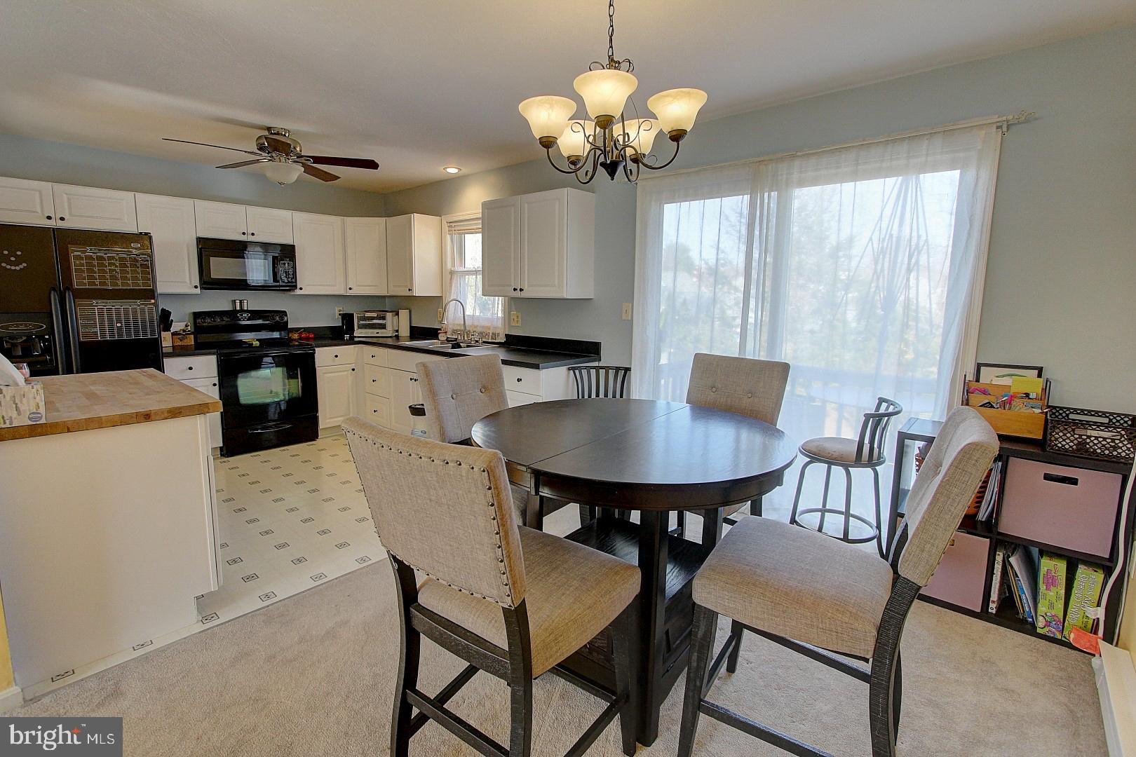 309 Cardinal Road Lititz, PA 17543 - Photo 5 of 20