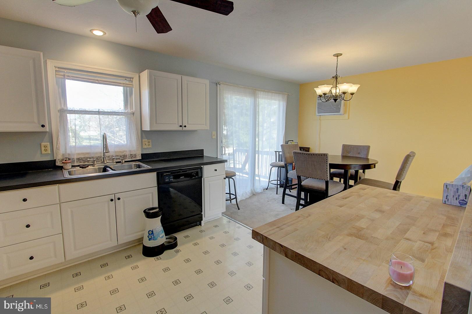 309 Cardinal Road Lititz, PA 17543 - Photo 8 of 20
