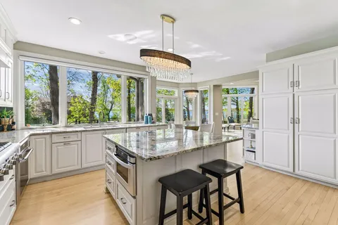 $1,595,000 | 4820 Lodge Lane, Greenwood, MN 55331