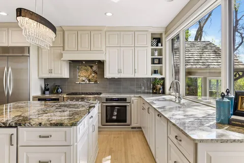 $1,595,000 | 4820 Lodge Lane, Greenwood, MN 55331
