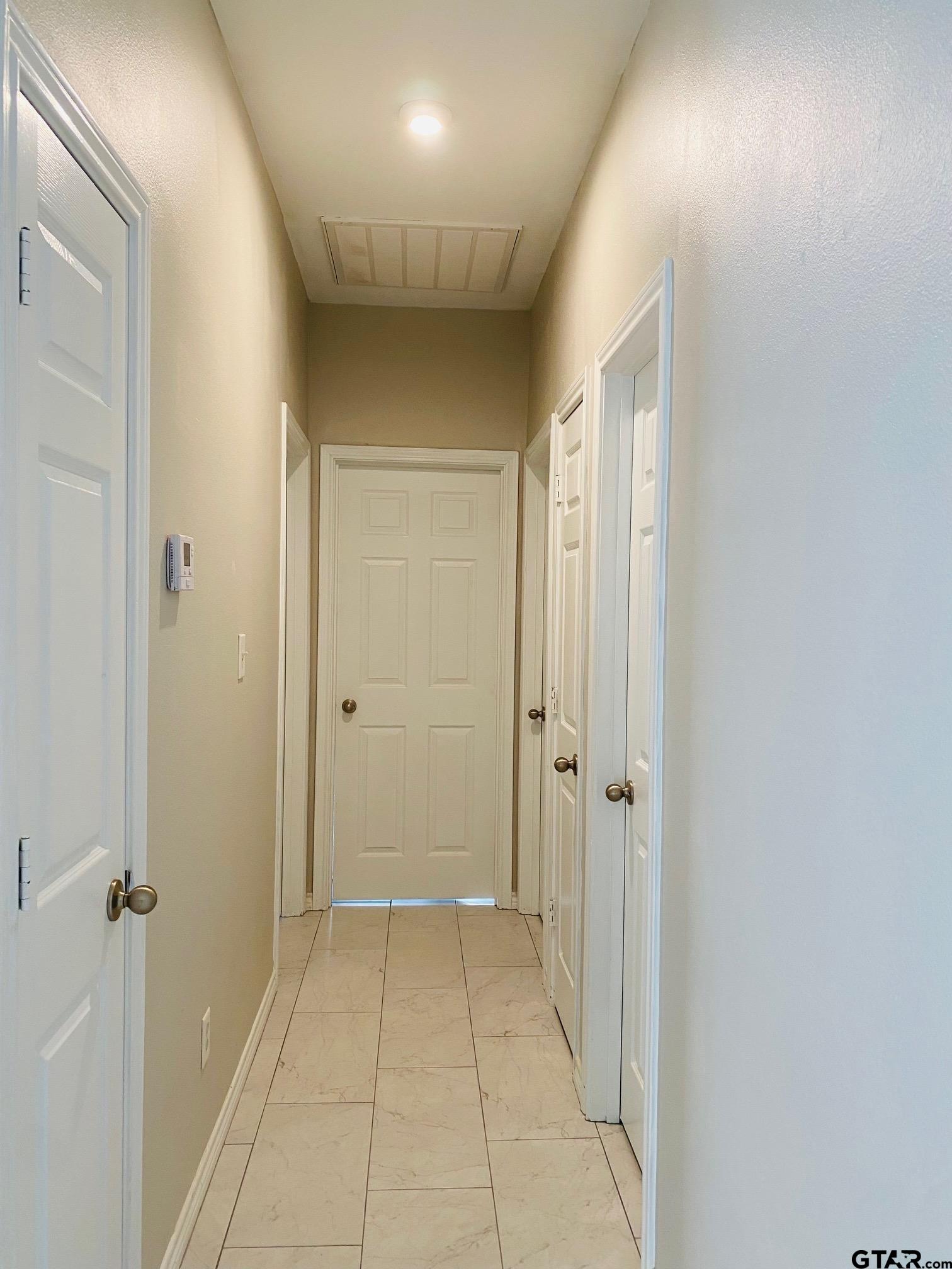 19586 FM 2493 Flint, TX 75762 - Photo 6 of 15 a view of a hallway