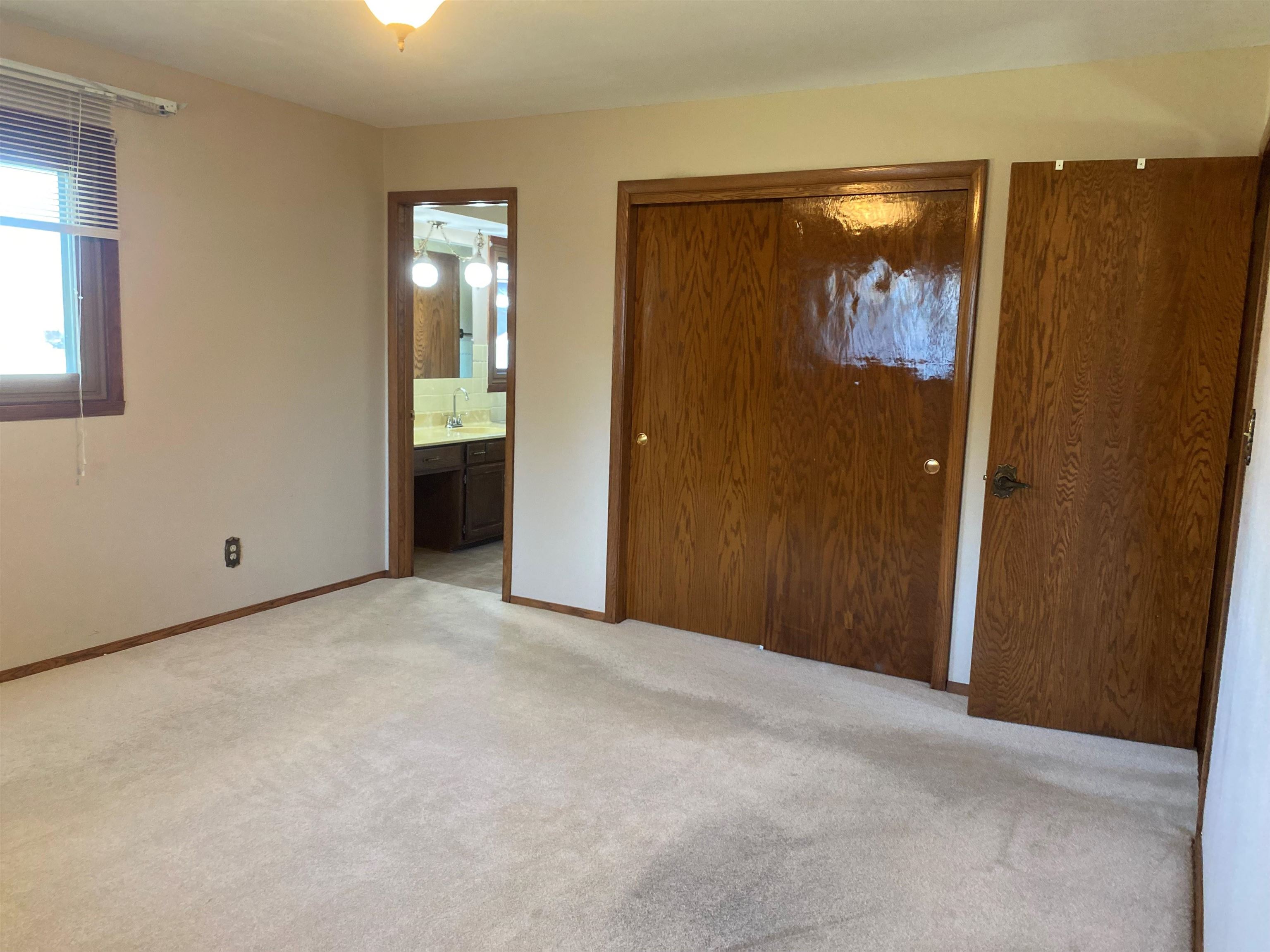 6582 Shadow Ridge Road Rockford, IL 61107 - Photo 26 of 53 Gallery Image 26