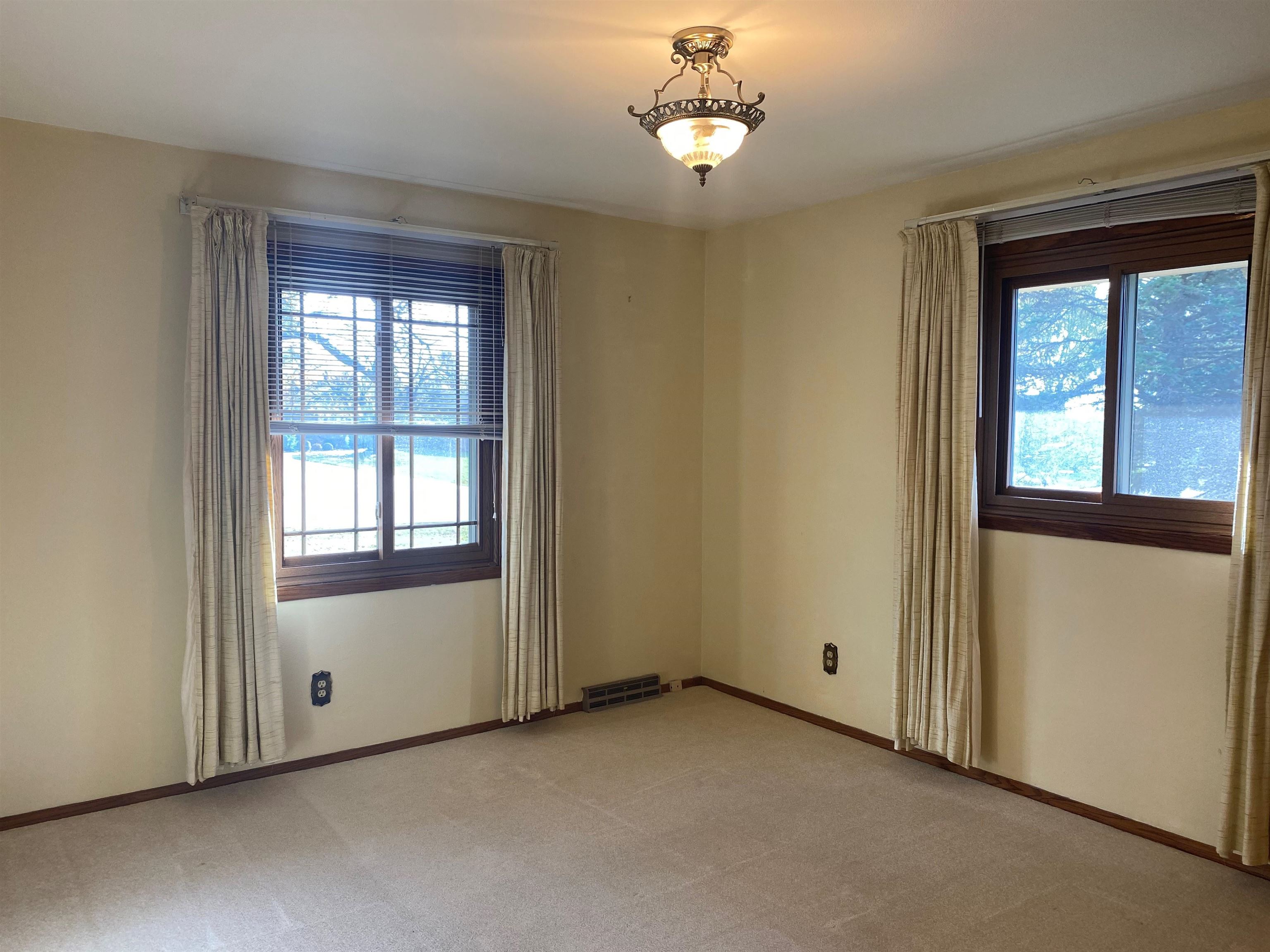 6582 Shadow Ridge Road Rockford, IL 61107 - Photo 27 of 53 Gallery Image 27
