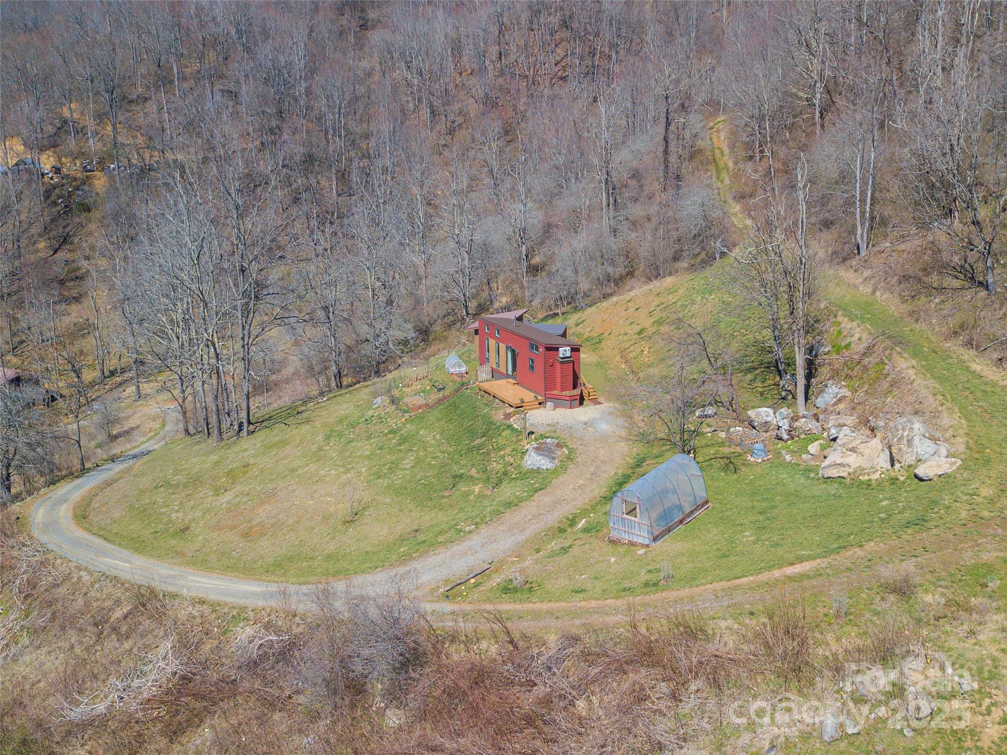 323 Morris Road Clyde, NC 28721 - Photo 29 of 43 Gallery Image 29