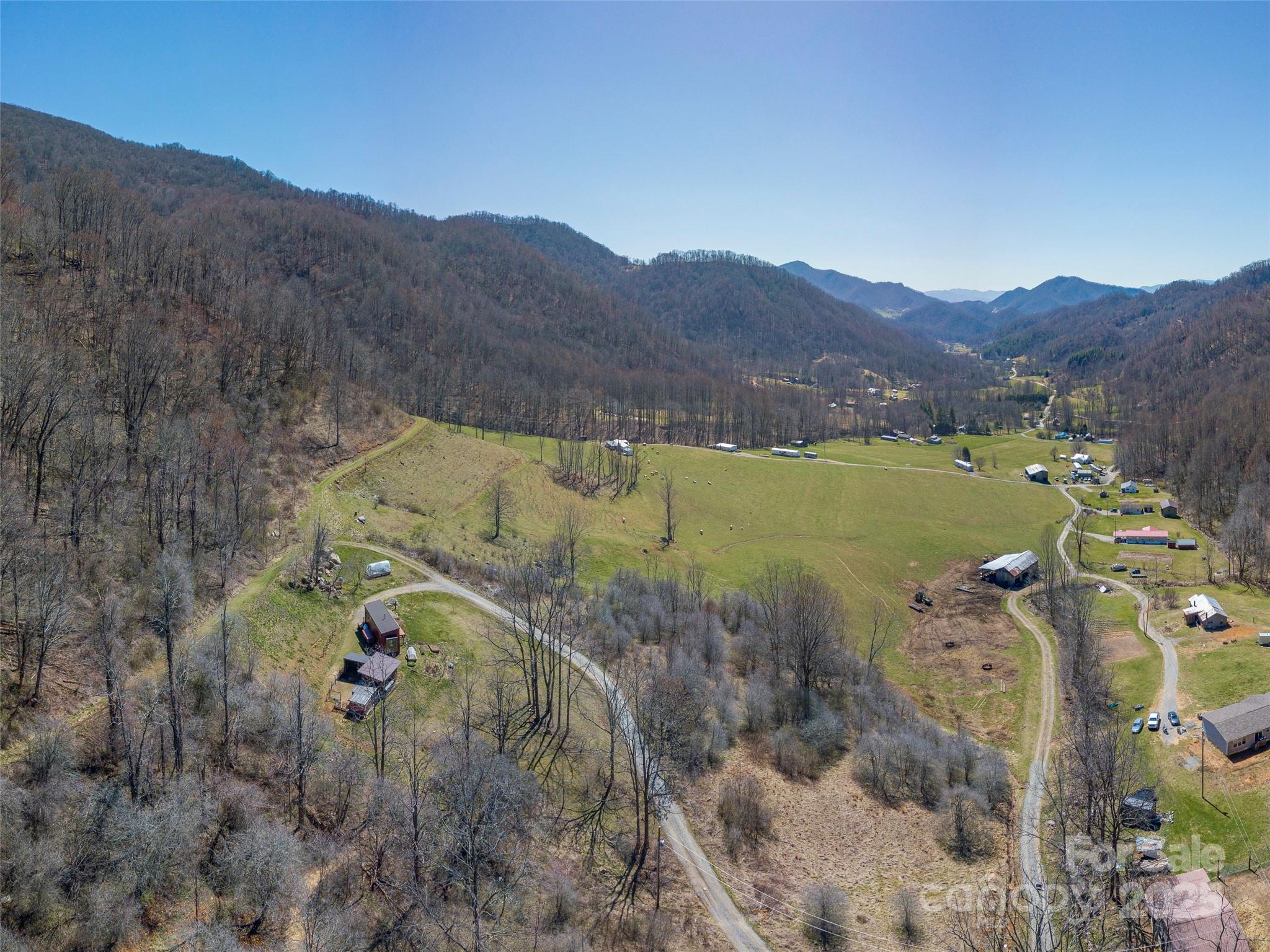 323 Morris Road Clyde, NC 28721 - Photo 31 of 43 Gallery Image 31