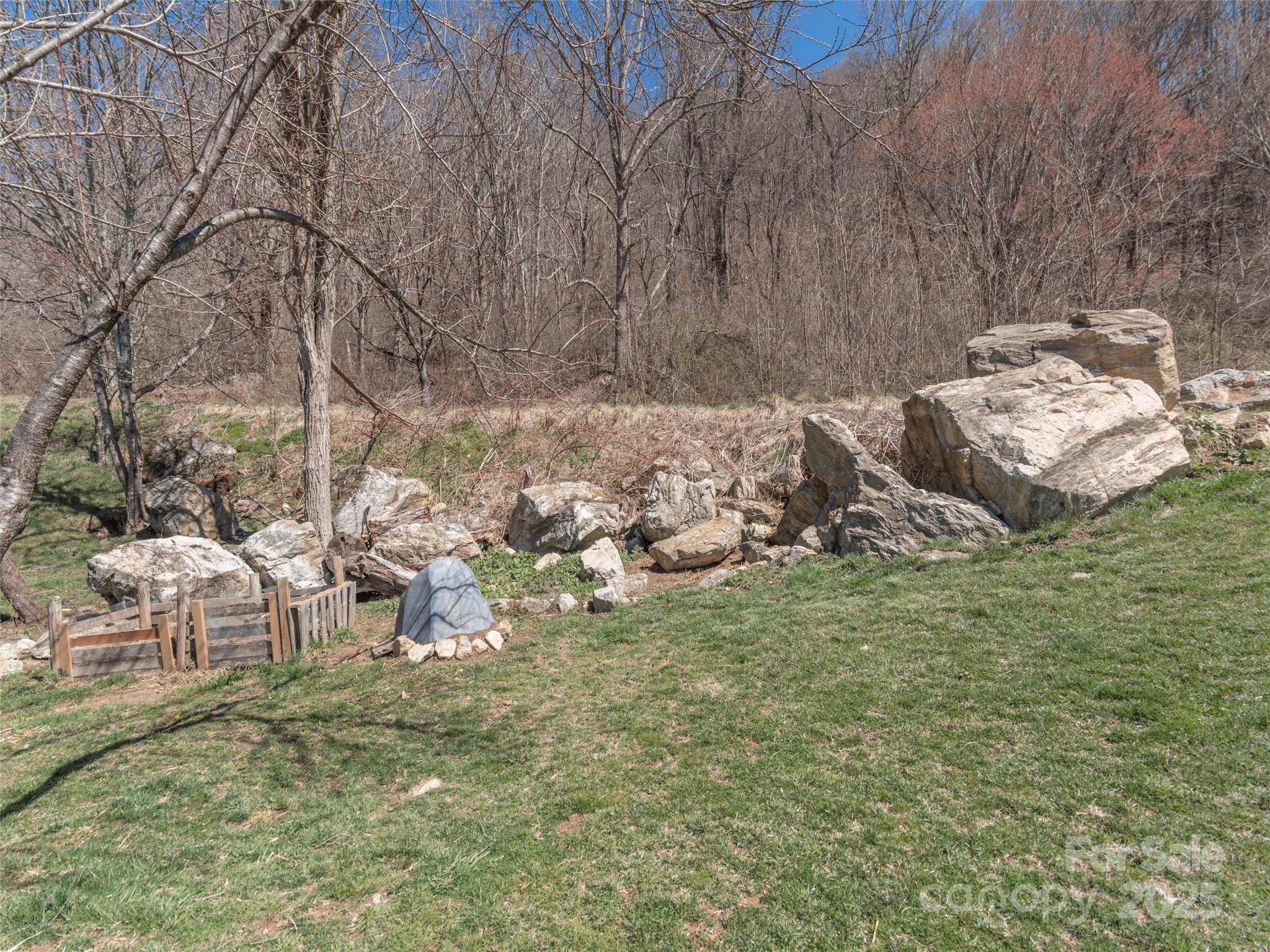323 Morris Road Clyde, NC 28721 - Photo 40 of 43 Gallery Image 40