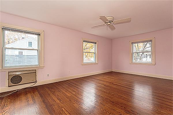 76 Betts Road Belmont, MA 02478 - Photo 8 of 12 Gallery Image 8