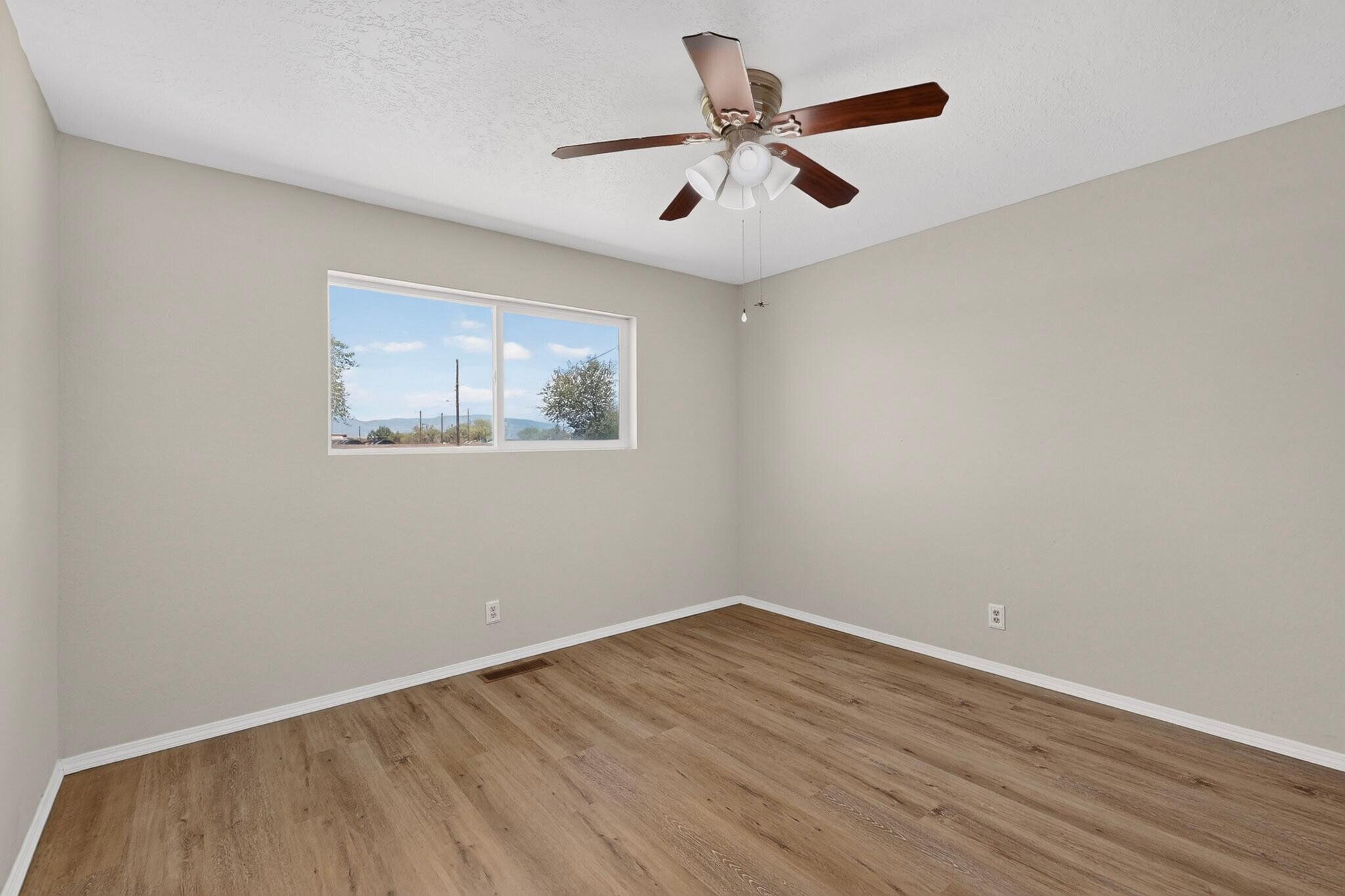 1110 Ranchero Road Bosque Farms, NM 87068 - Photo 27 of 47 Gallery Image 27