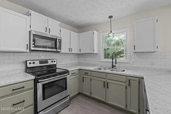 $1,800 | 288 Lakeridge Drive, Cameron, NC 28326