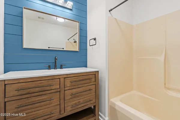 $1,800 | 288 Lakeridge Drive, Cameron, NC 28326