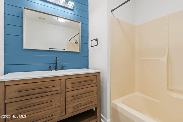 $1,800 | 288 Lakeridge Drive, Cameron, NC 28326