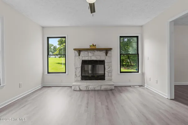 $1,800 | 288 Lakeridge Drive, Cameron, NC 28326