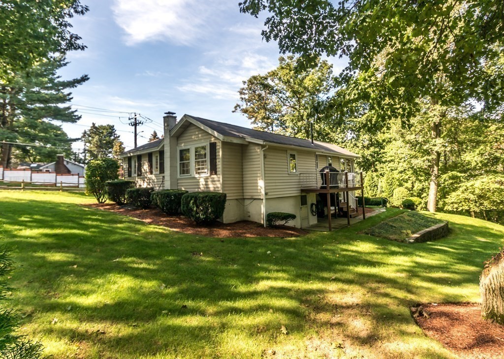 1393 Trapelo Road Waltham, MA 02451 - Photo 31 of 37