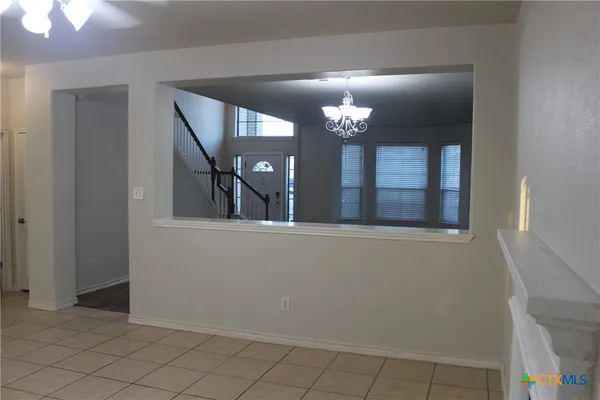 a view of a livingroom with furniture