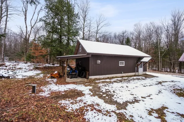 $244,900 | 152 Silverstone Road, Russia, NY 13438