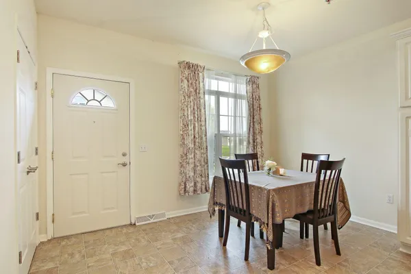 $319,900 | 6300 44th Street, Unit 128, Somers, WI 53144