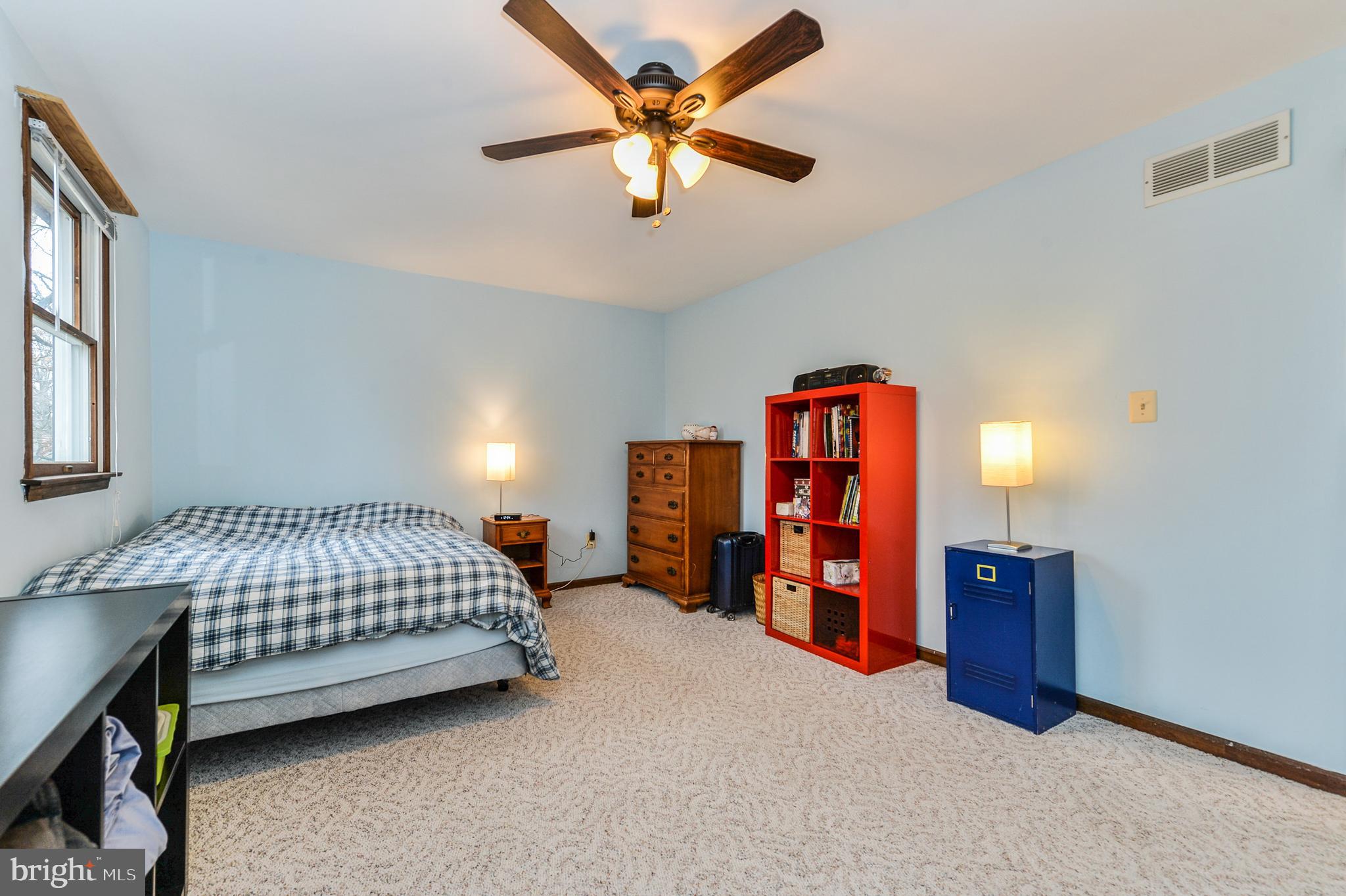 7801 Chandler Road Glenside, PA 19038 - Photo 22 of 31 LARGE Bedroom #3